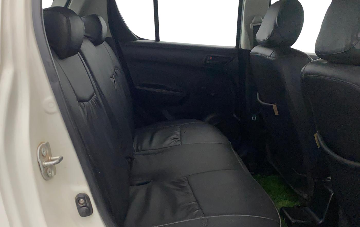 2016 Maruti Swift LXI, Petrol, Manual, 79,542 km, Right Side Rear Door Cabin