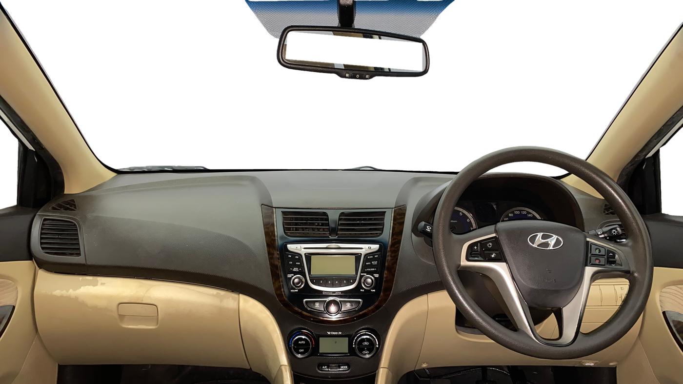 2013 Hyundai Verna FLUIDIC 1.6 VTVT EX, Petrol, Manual, 94,627 km, Dashboard