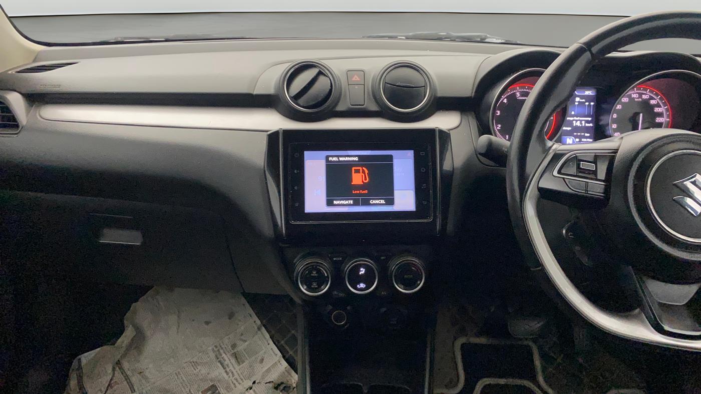 2022 Maruti Swift ZXI PLUS AMT DUAL TONE, Petrol, Automatic, 50 km, Air Conditioner