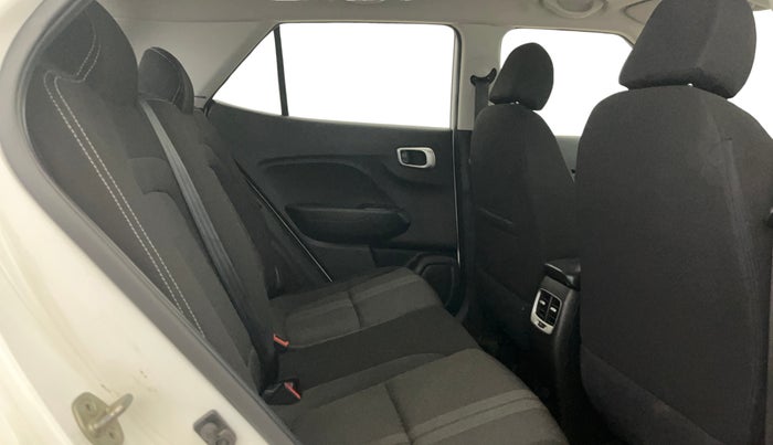 2019 Hyundai VENUE S 1.0 TURBO MT, Petrol, Manual, 49,868 km, Right Side Rear Door Cabin