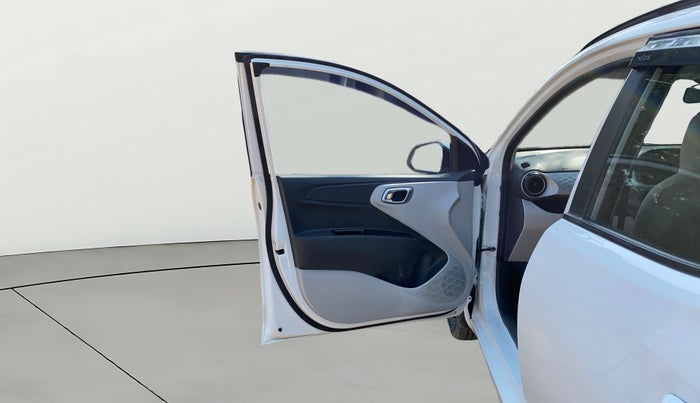 2022 Hyundai GRAND I10 NIOS SPORTZ 1.2 KAPPA VTVT, Petrol, Manual, 26,782 km, LHS Front Door