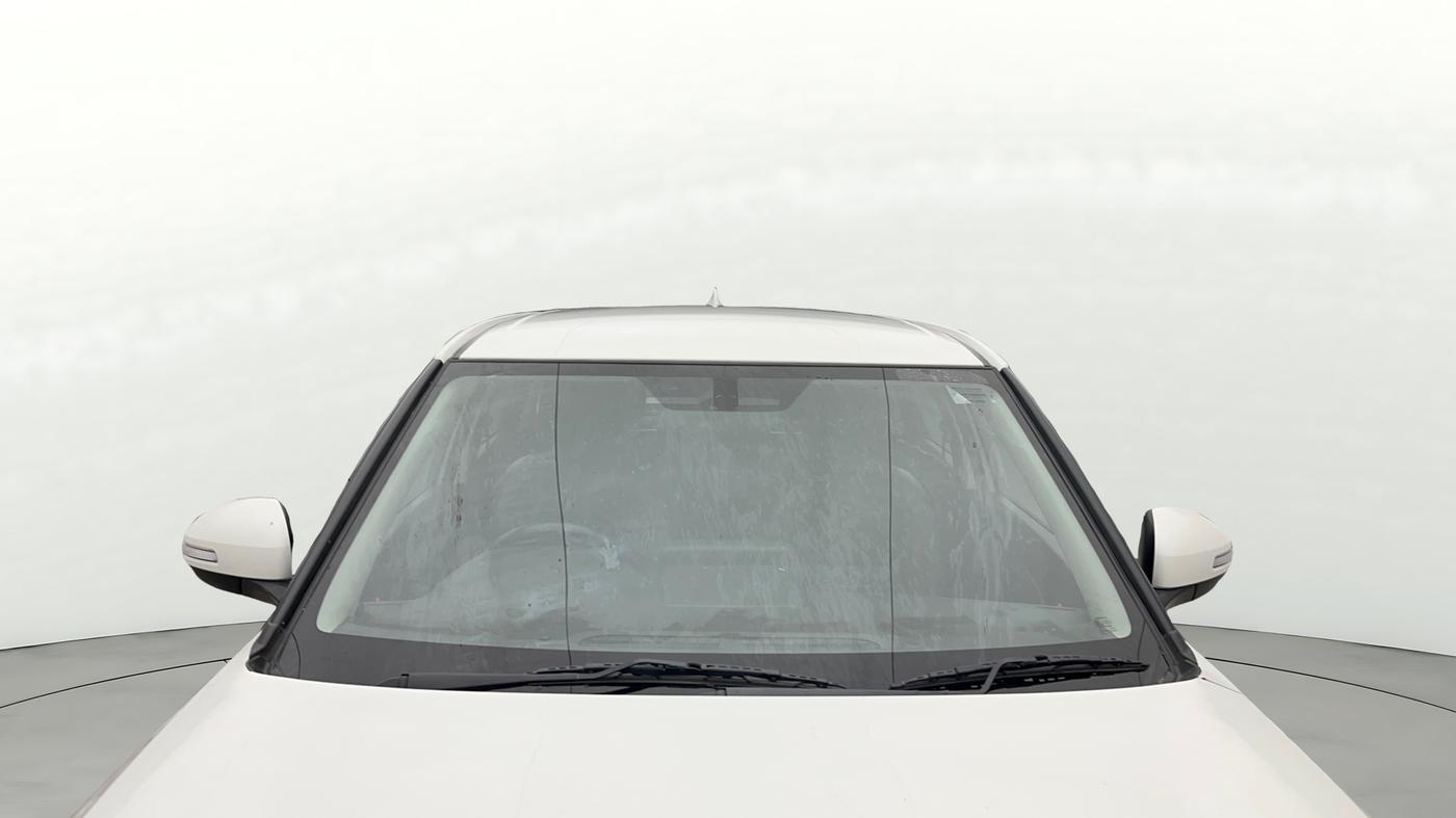 2023 Maruti BREZZA VXI SMART HYBRID, Petrol, Manual, 45,553 km, Front Windshield