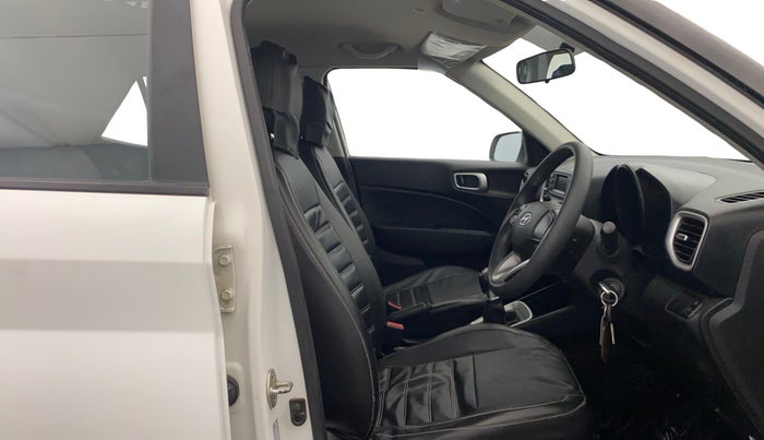 2020 Hyundai VENUE S 1.0 TURBO MT, Petrol, Manual, 33,014 km, Right Side Front Door Cabin