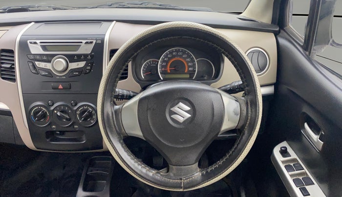 2013 Maruti Wagon R 1.0 VXI, Petrol, Manual, 79,744 km, Steering Wheel Close Up
