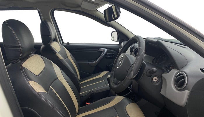 2014 Renault Duster 85 PS RXE DIESEL, Diesel, Manual, 75,390 km, Right Side Front Door Cabin