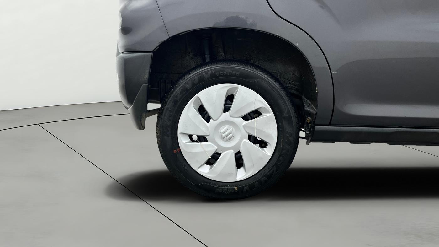 2021 Maruti S PRESSO VXI AMT, Petrol, Automatic, 37,007 km, Right Rear Wheel