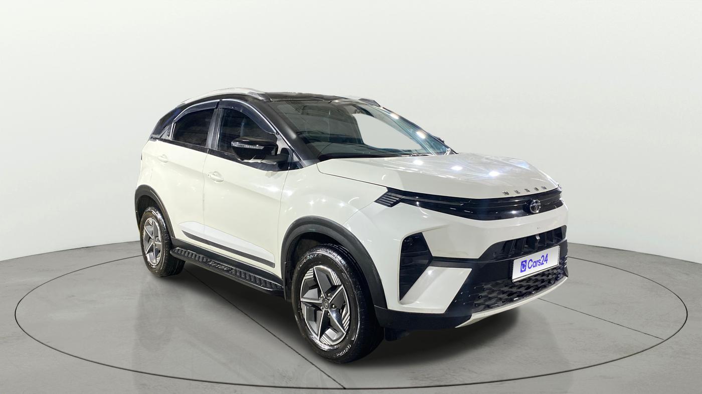 2023 Tata NEXON CREATIVE+ DCA 1.2 PETROL, Petrol, Automatic, 8,456 km, Right Front Diagonal