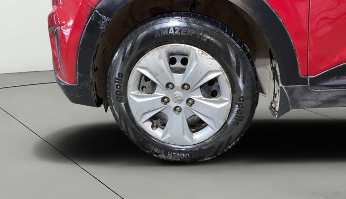 2017 Hyundai Creta E PLUS 1.6 PETROL, Petrol, Manual, 1,00,096 km, Left Front Wheel