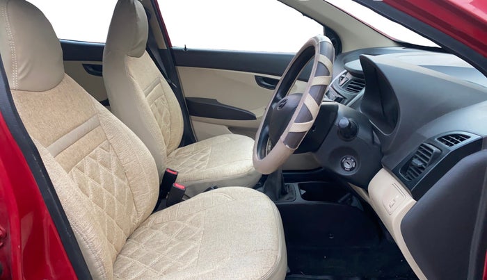 2014 Hyundai Eon ERA + SE, Petrol, Manual, 58,729 km, Right Side Front Door Cabin