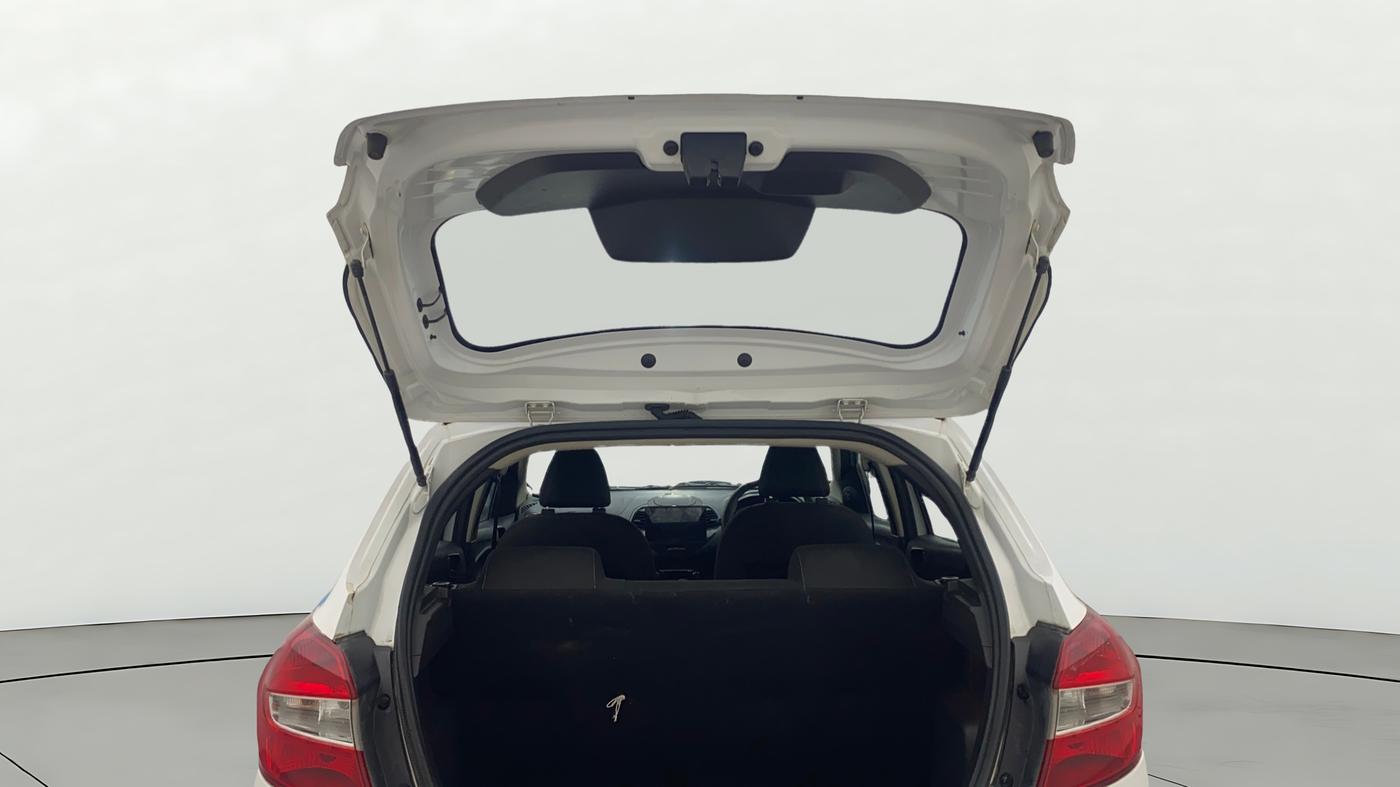 2016 Ford New Figo TITANIUM 1.5 PETROL AT, Petrol, Automatic, 51,020 km, Boot Door Open