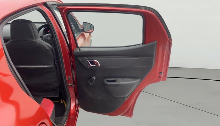 2019 Renault Kwid RXT 1.0 AMT, Petrol, Automatic, 29,568 km, RHS Rear Door