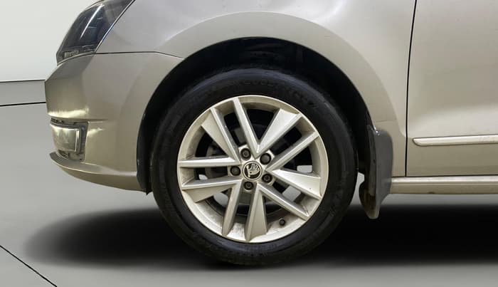 2019 Skoda Rapid STYLE 1.6 MPI, Petrol, Manual, 50,669 km, Left Front Wheel