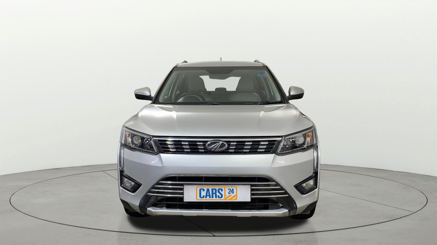 2019 Mahindra XUV300 W8 (O) 1.2 PETROL, Petrol, Manual, 61,868 km, Front