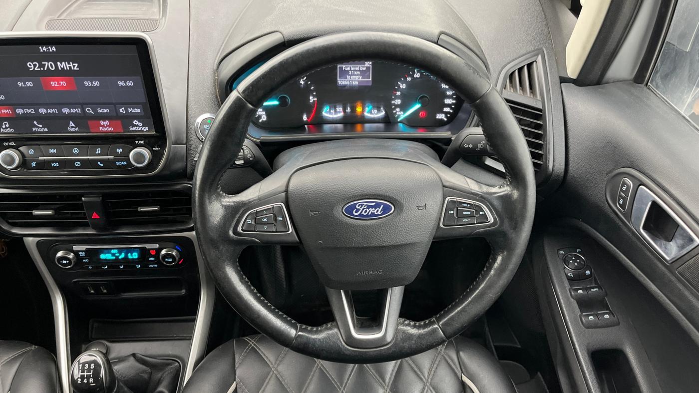 2018 Ford Ecosport TITANIUM 1.5L DIESEL, Diesel, Manual, 1,08,559 km, Steering Wheel Close Up