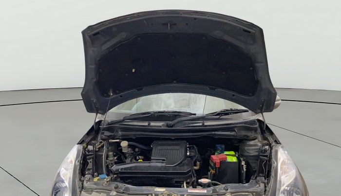 2015 Maruti Swift Dzire VXI, Petrol, Manual, 65,046 km, Open Bonet