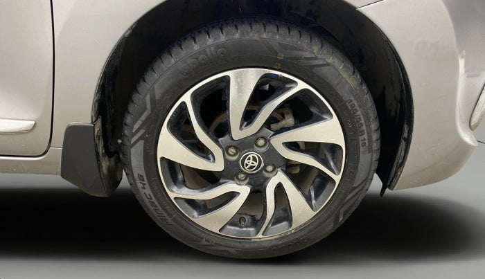2021 Toyota Glanza G, Petrol, Manual, 27,447 km, Right Front Wheel