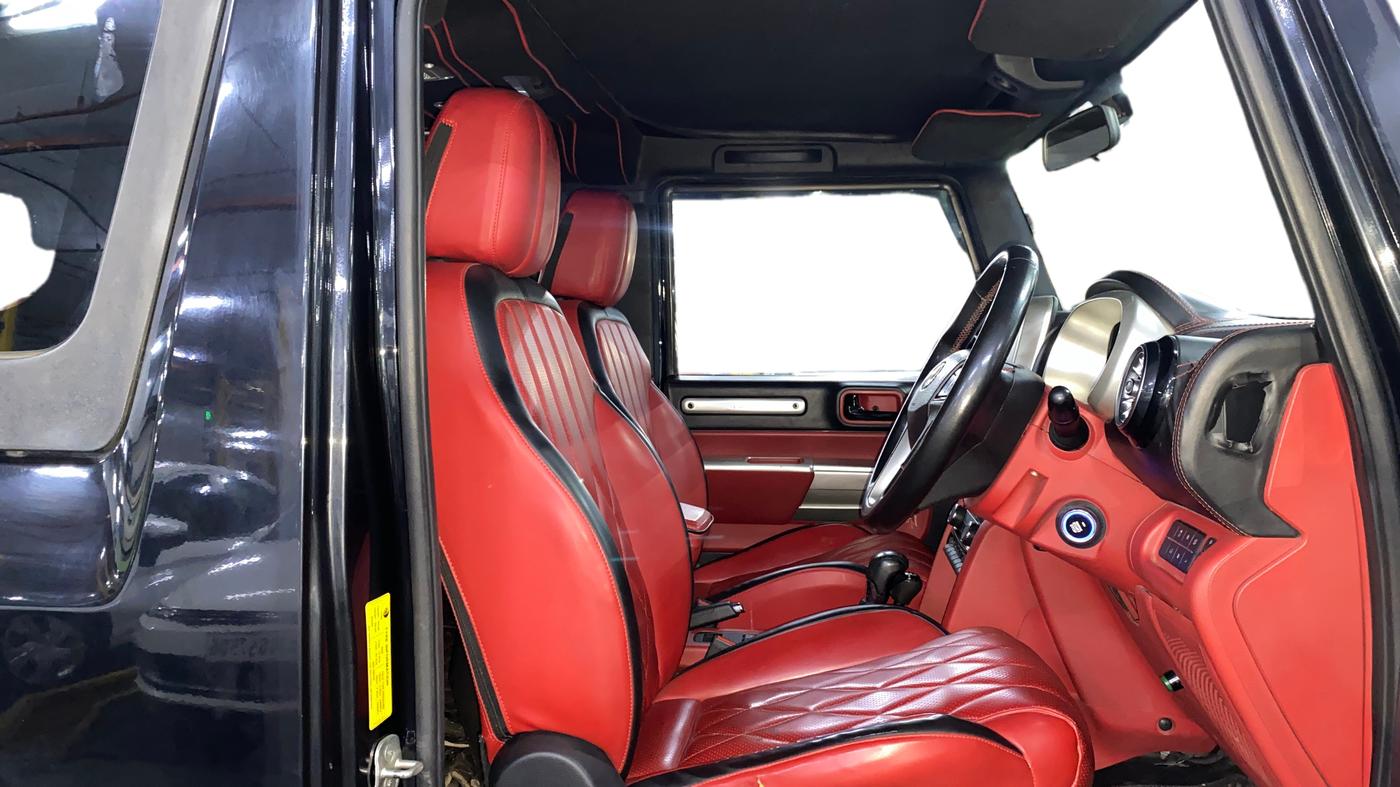 2022 Mahindra Thar LX PETROL HT 4WD AT, Petrol, Automatic, 66,474 km, Right Side Front Door Cabin