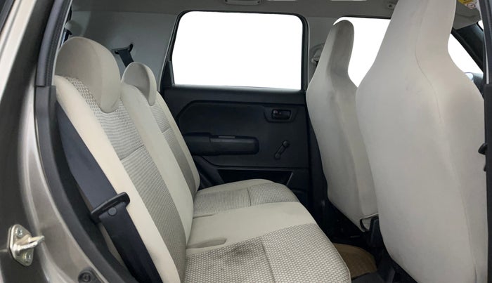 2022 Maruti New Wagon-R LXI CNG 1.0, CNG, Manual, 46,918 km, Right Side Rear Door Cabin