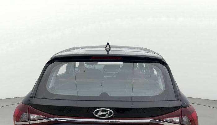 2022 Hyundai NEW I20 SPORTZ 1.2 MT, Petrol, Manual, 38,795 km, Rear Windshield