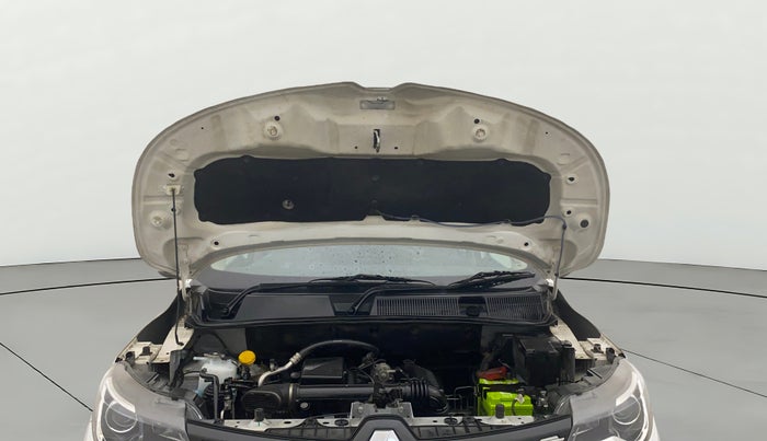 2022 Renault TRIBER RXZ AMT, Petrol, Automatic, 41,145 km, Open Bonet