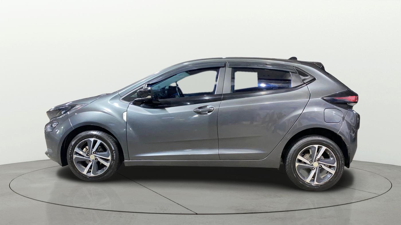 2023 Tata ALTROZ  XZ PLUS (S) , Diesel, Manual, 54,159 km, Left Side