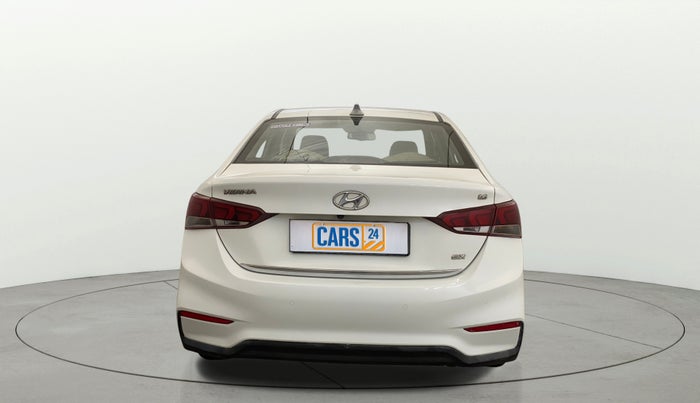 2019 Hyundai Verna 1.6 VTVT SX, Petrol, Manual, 70,488 km, Back/Rear