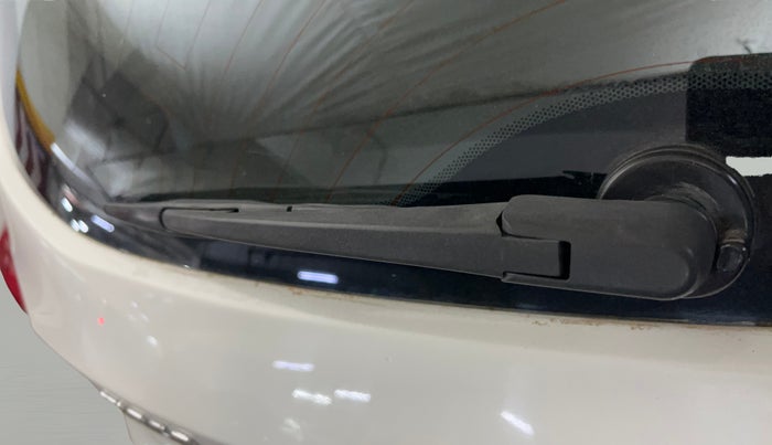 2017 Tata Tiago XZ PETROL, Petrol, Manual, 71,220 km, Rear Wiper