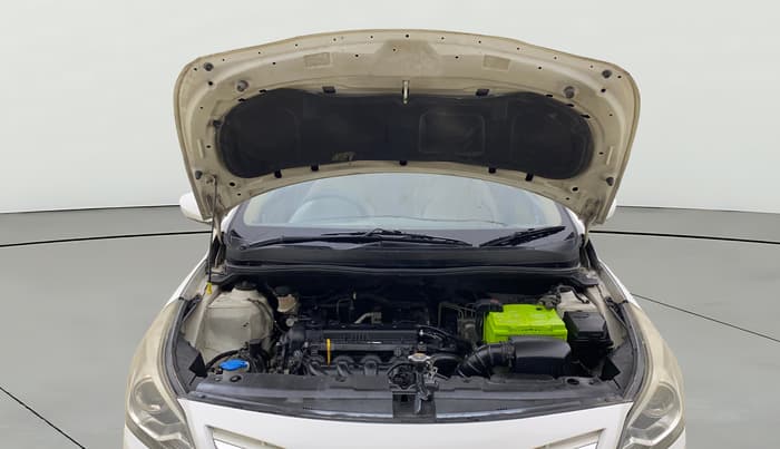 2015 Hyundai Verna FLUIDIC 1.6 VTVT SX, Petrol, Manual, 51,445 km, Open Bonet