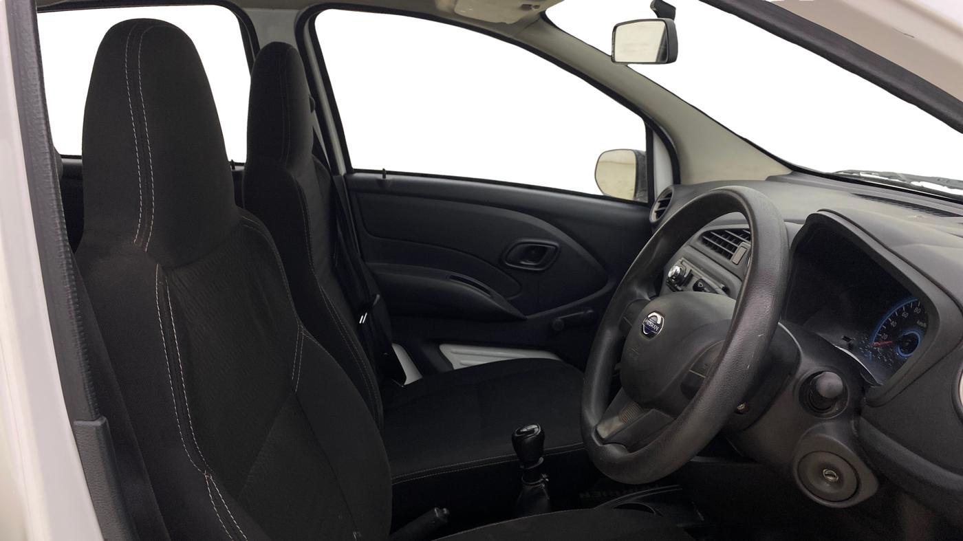 2019 Datsun Redi Go A, Petrol, Manual, 38,022 km, Right Side Front Door Cabin