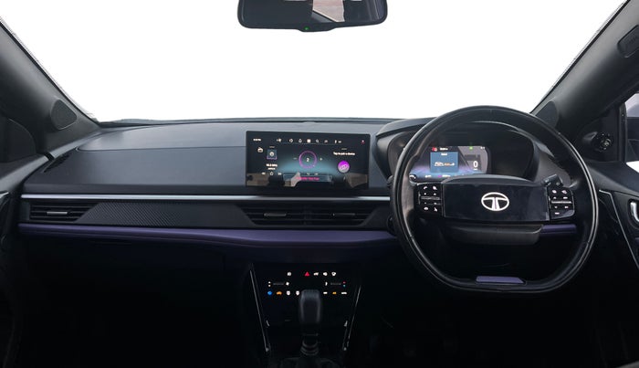 2023 Tata NEXON FEARLESS PURPLE + SUNROOF DUAL TONE 1.2 PETROL, Petrol, Manual, 28,568 km, Dashboard