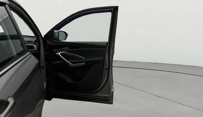 2020 MG HECTOR SHARP HYBRID 1.5 PETROL, Petrol, Manual, 78,880 km, RHS Front Door