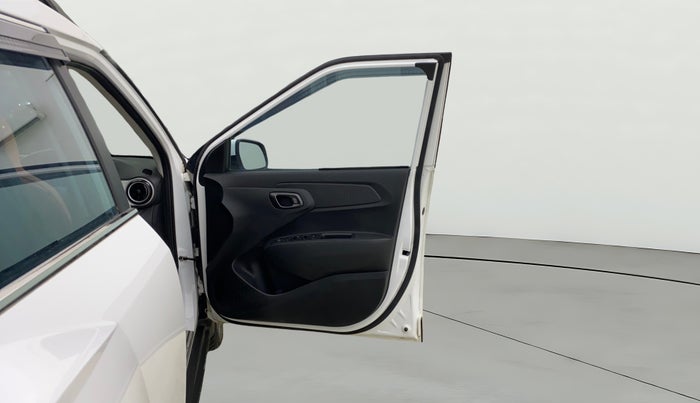 2025 Hyundai EXTER SX(O) 1.2 AMT, Petrol, Automatic, 6,674 km, RHS Front Door