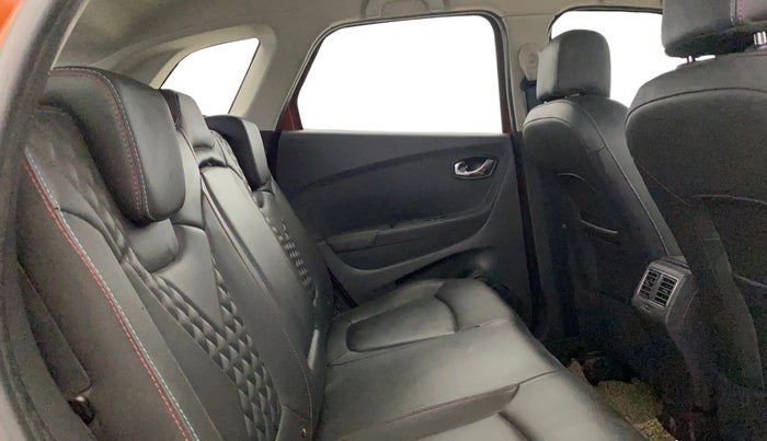2019 Renault Captur PLATINE DIESEL DUAL TONE, Diesel, Manual, 83,603 km, Right Side Rear Door Cabin