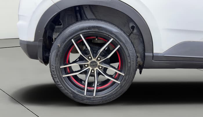 2019 Hyundai VENUE S 1.2, Petrol, Manual, 26,194 km, Right Rear Wheel