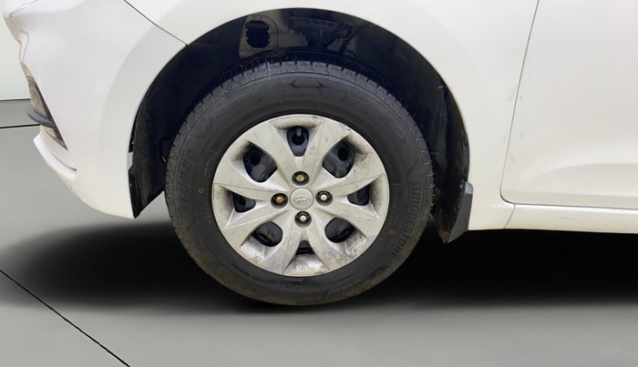 2019 Hyundai Elite i20 MAGNA PLUS 1.2, CNG, Manual, 95,276 km, Left Front Wheel