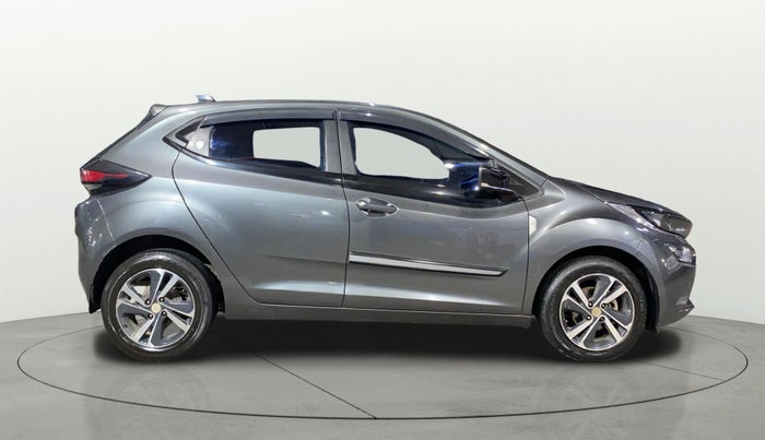 2023 Tata ALTROZ  XZ PLUS (S) , Diesel, Manual, 54,159 km, Right Side View