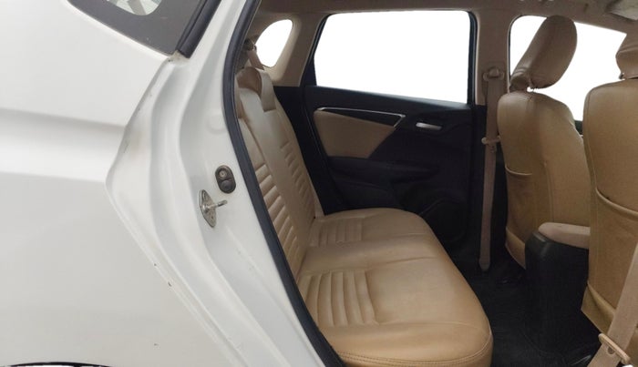 2019 Honda Jazz 1.2L I-VTEC VX CVT, Petrol, Automatic, 1,06,077 km, Right Side Rear Door Cabin