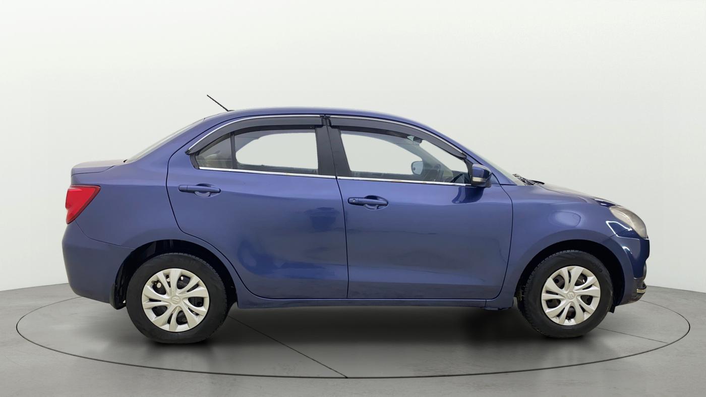 2017 Maruti Dzire VXI, CNG, Manual, 1,33,655 km, Right Side View
