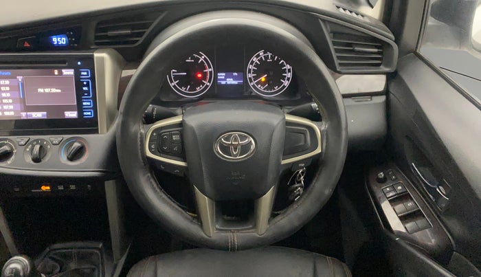 2020 Toyota Innova Crysta 2.4 GX 7 STR, Diesel, Manual, 60,111 km, Steering Wheel Close Up