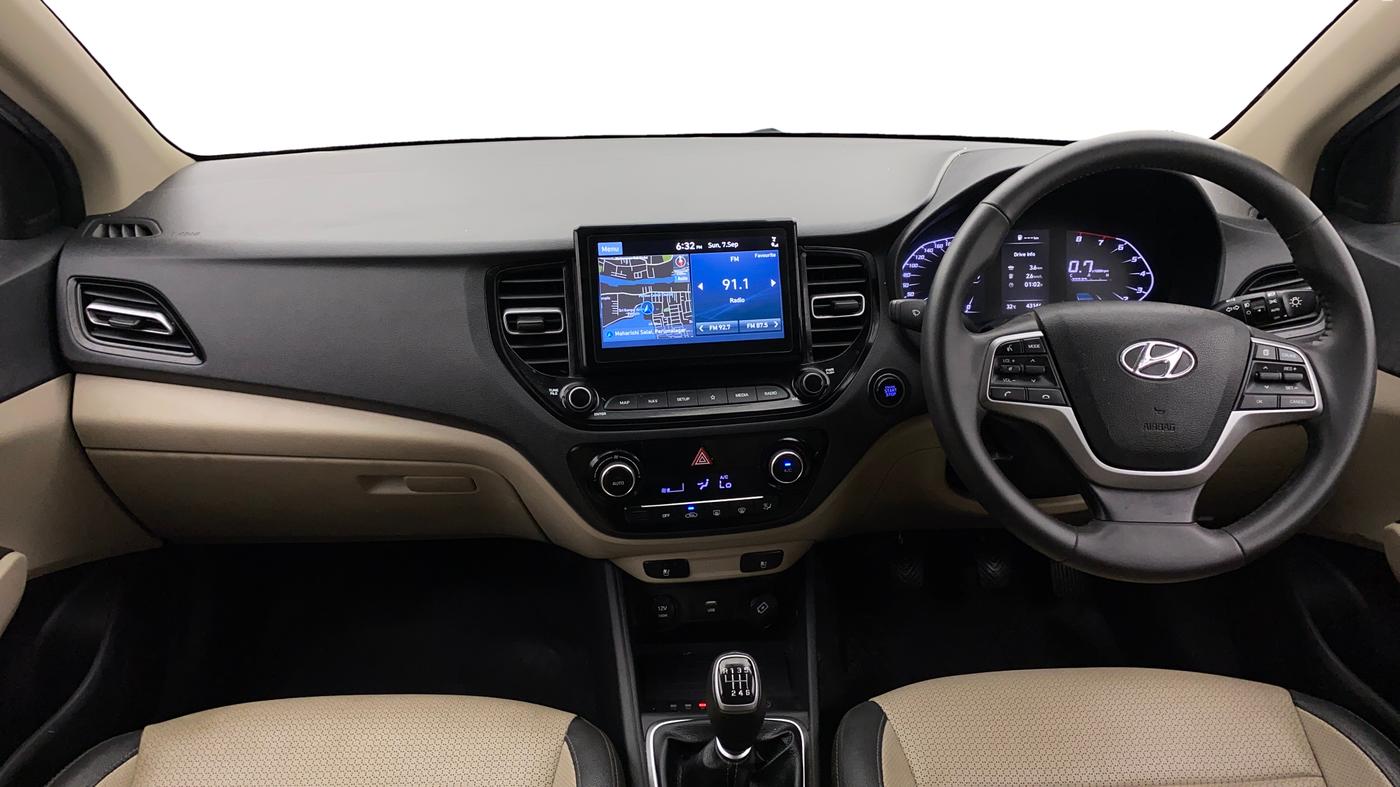 2021 Hyundai Verna SX (O)1.5 VTVT, Petrol, Manual, 43,157 km, Dashboard