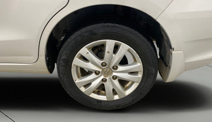 2017 Maruti Ertiga VXI, Petrol, Manual, 1,03,894 km, Left Rear Wheel