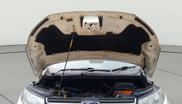 2017 Ford Ecosport TITANIUM 1.5L DIESEL, Diesel, Manual, 1,05,639 km, Open Bonet