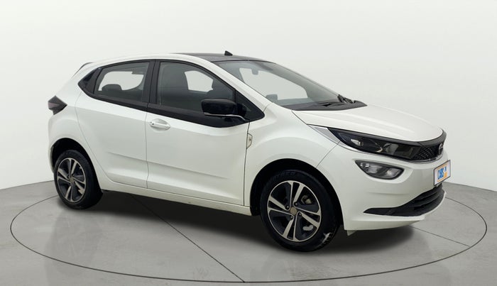 2023 Tata ALTROZ XZ PLUS DIESEL, Diesel, Manual, 10,430 km, Right Front Diagonal