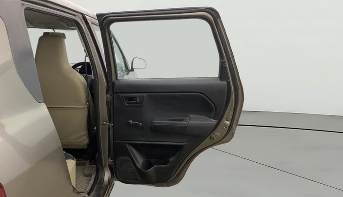 2019 Maruti New Wagon-R LXI CNG 1.0, CNG, Manual, 1,09,645 km, RHS Rear Door