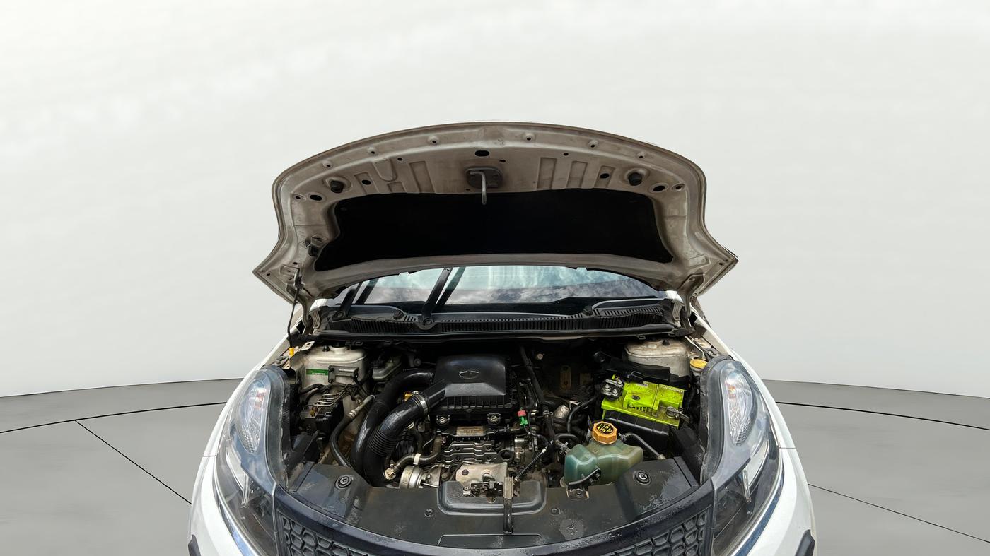 2018 Tata Tiago XZ PETROL, Petrol, Manual, 72,019 km, Open Bonet