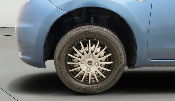 2014 Nissan Micra Active XL, Petrol, Manual, 48,096 km, Left Front Wheel