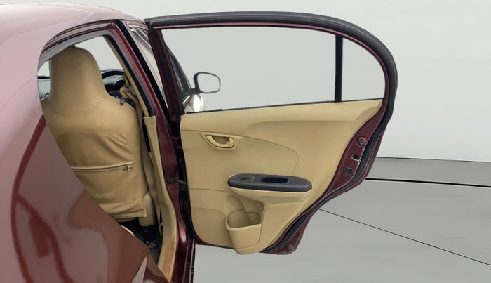 2014 Honda Amaze 1.2L I-VTEC S, Petrol, Manual, 1,08,337 km, RHS Rear Door