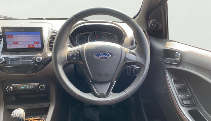2018 Ford FREESTYLE TITANIUM 1.2 PETROL, Petrol, Manual, 56,895 km, Steering Wheel Close Up