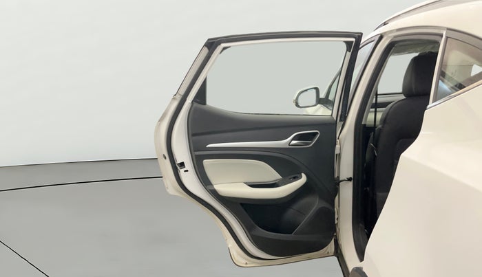 2023 MG ASTOR SHARP 1.5 CVT, Petrol, Automatic, 48,521 km, LHS Rear Door