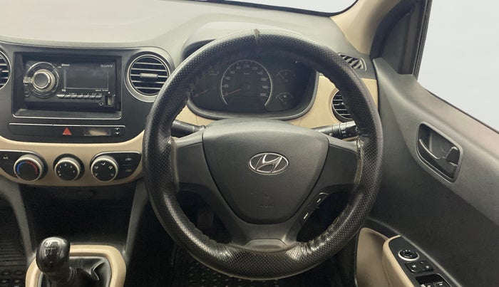 2016 Hyundai Grand i10 MAGNA 1.1 CRDI, Diesel, Manual, 95,639 km, Steering Wheel Close Up